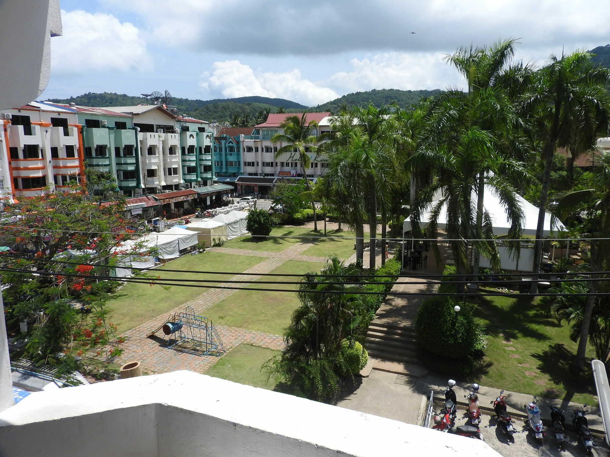 Allstar Guesthouse Karon Exterior foto