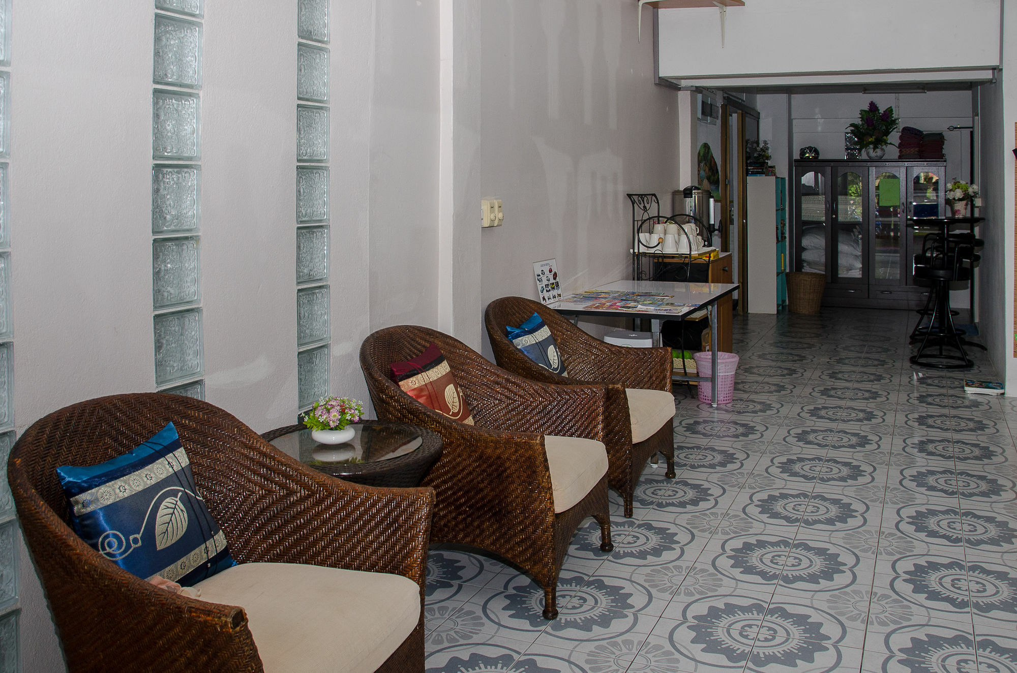 Allstar Guesthouse Karon Exterior foto