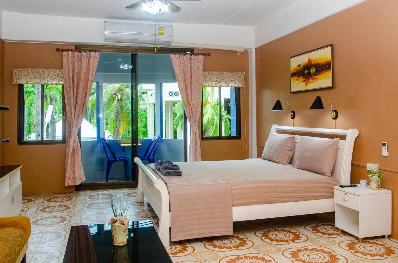 Allstar Guesthouse Karon Exterior foto